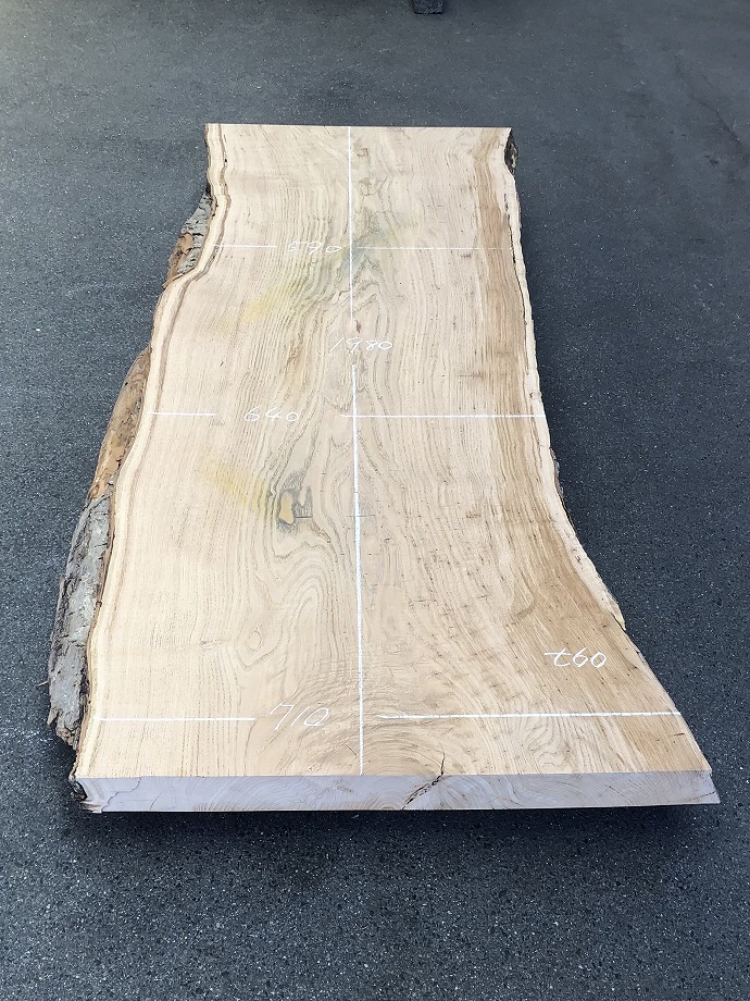 �N���E�ꖇ�e�[�u���E�V�i�V�ށj