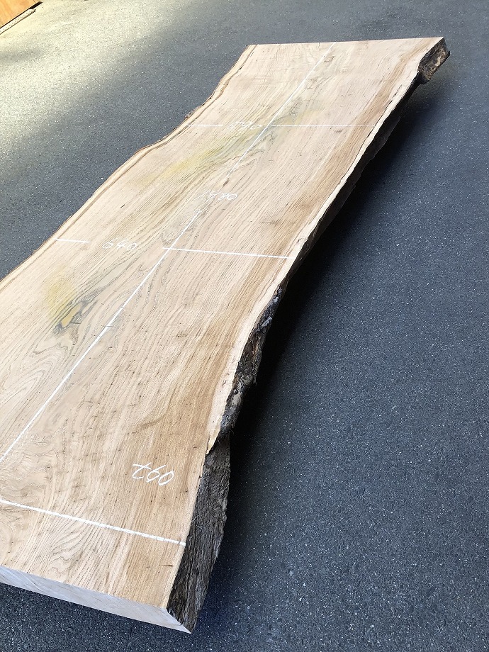 �N���E�ꖇ�e�[�u���E�V�i�V�ށj