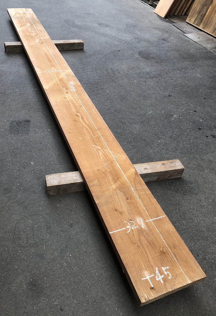 �Ѓn�M�E�V�R�؁E���C�ꖇ�i�V�ށj