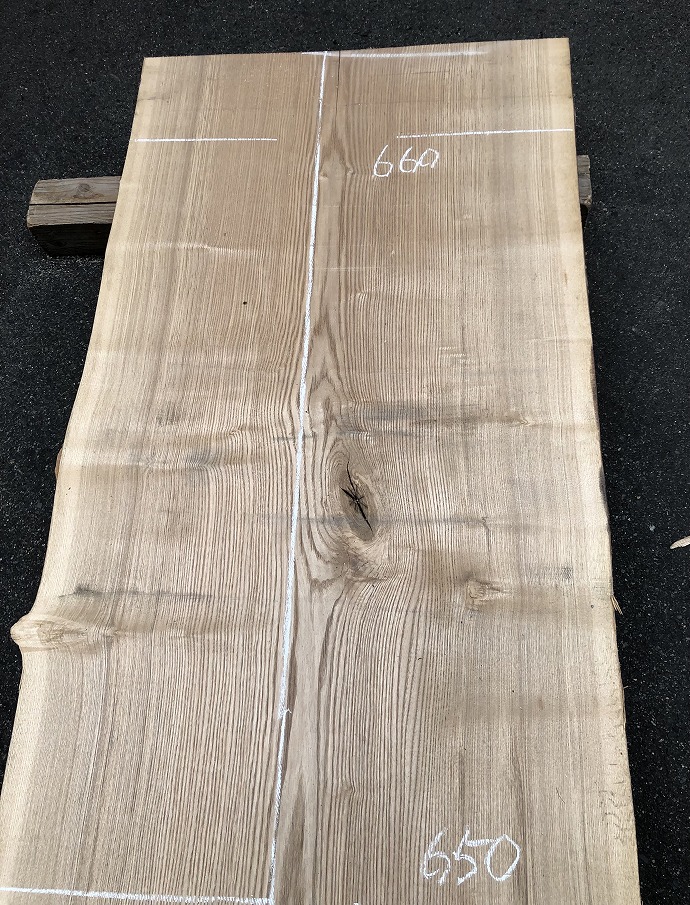 �Ѓn�M�E�V�R�؁E���C�ꖇ�i�V�ށj